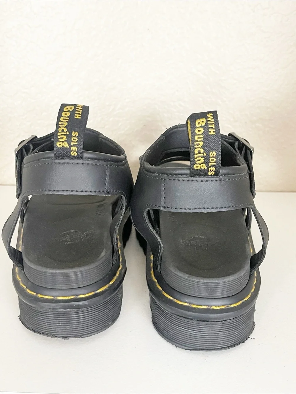 Dr. Martens classic dr